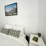 Expo House * ליסבון