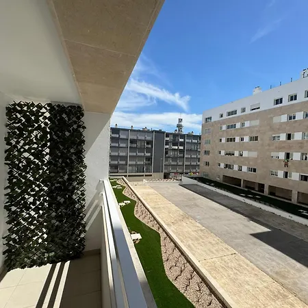 Expo House * リスボン