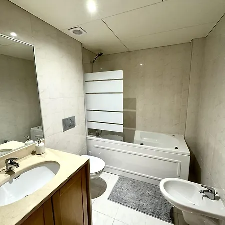 Expo House * リスボン
