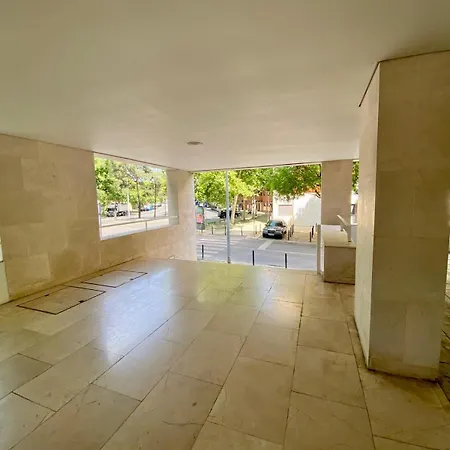ホームステイ Expo House リスボン