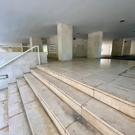Expo House ホームステイ *