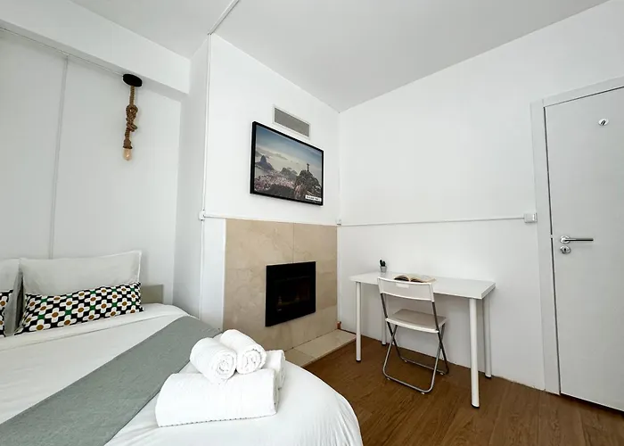 Expo House