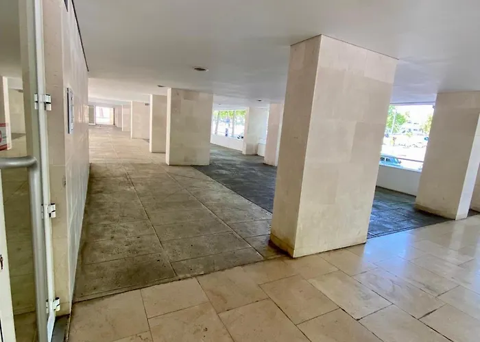 Expo House * リスボン